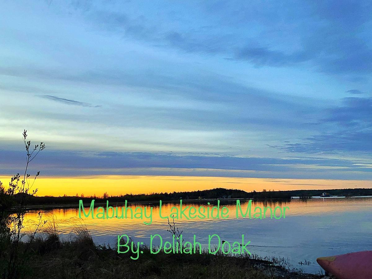 Mabuhay Lakeside Manor Yellowknife Exterior photo