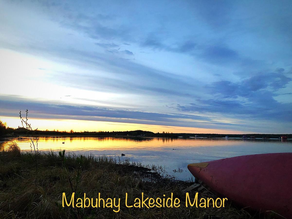 Mabuhay Lakeside Manor Yellowknife Exterior photo